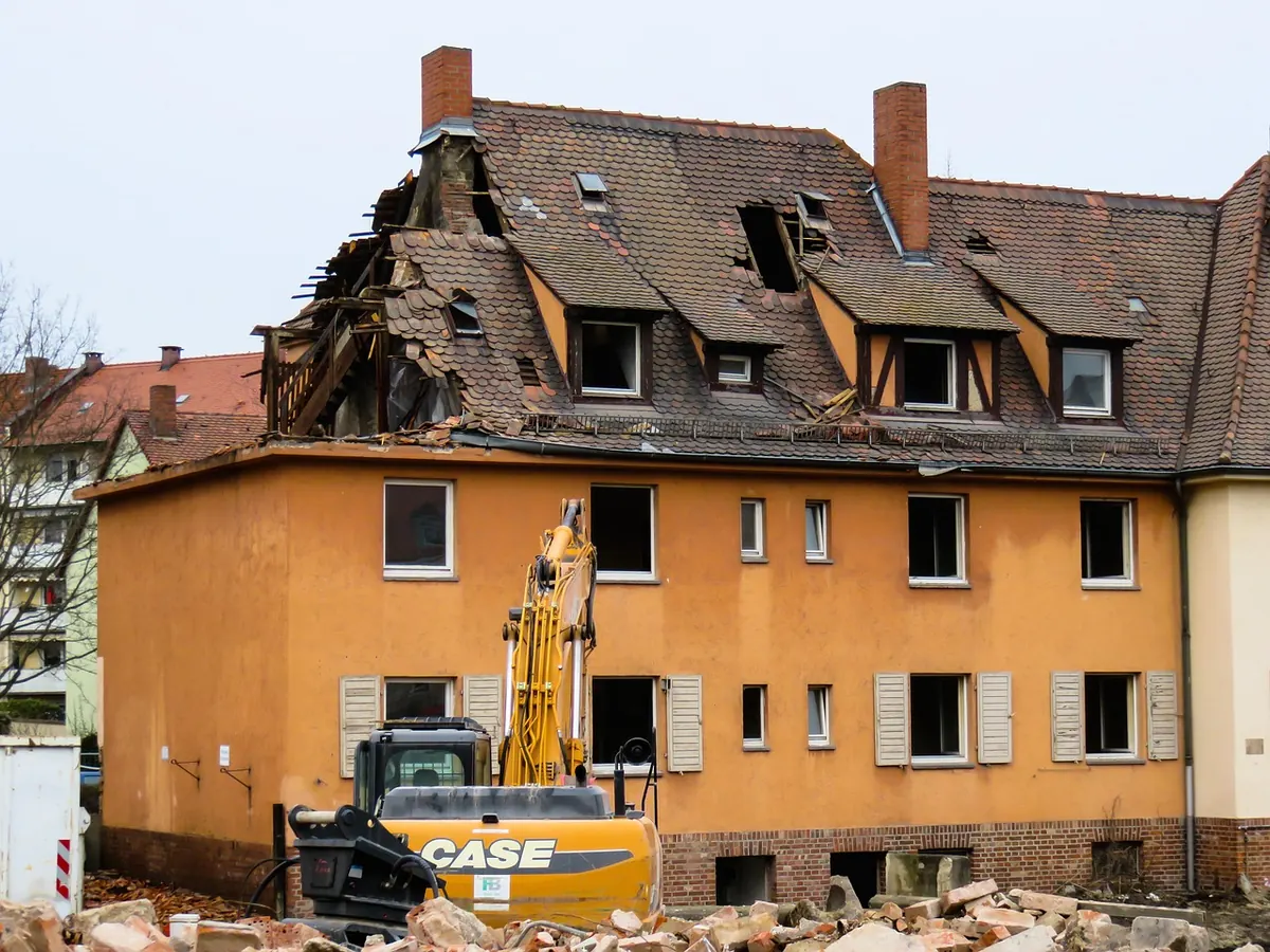 Renovating a Period Property: A Beginner’s Guide to UK Building Regulations